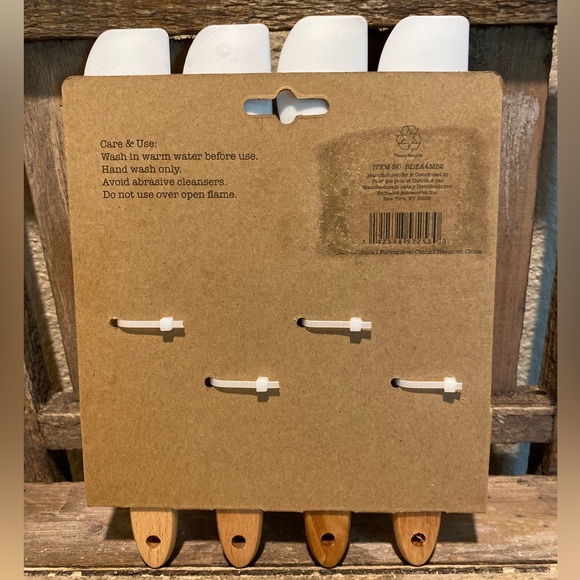 Rae Dunn Easter Mini Silicone Spatulas Wooden Handles Set Of 4, Easter Spatulas - Picture 6 of 12